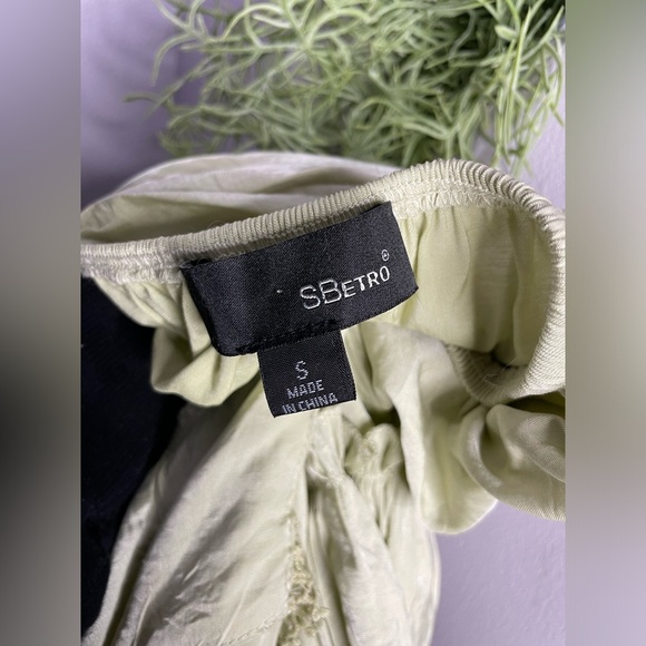 Dress - Picture 3 of 12